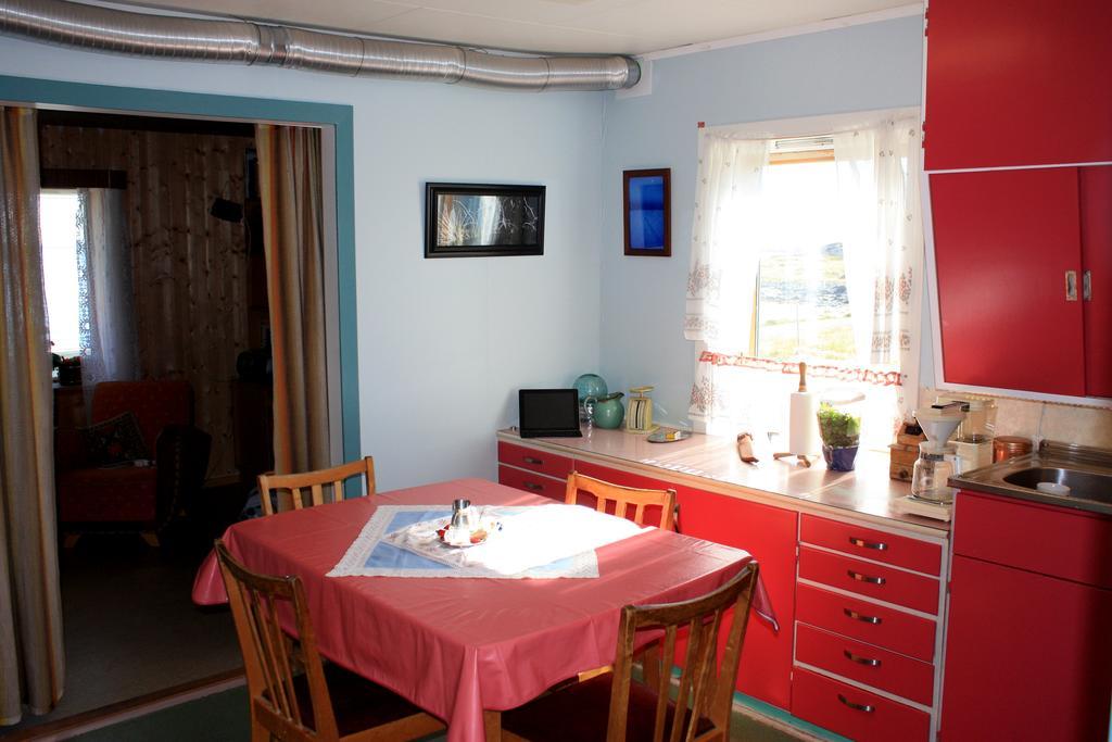Cape East Homestay Ytre Kiberg Bagian luar foto