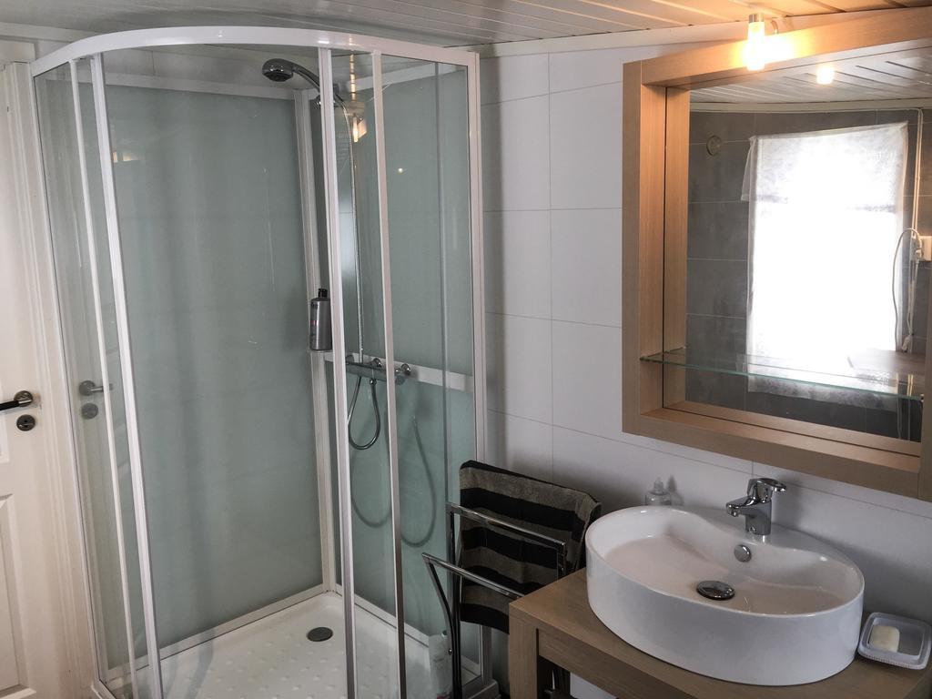Cape East Homestay Ytre Kiberg Bagian luar foto