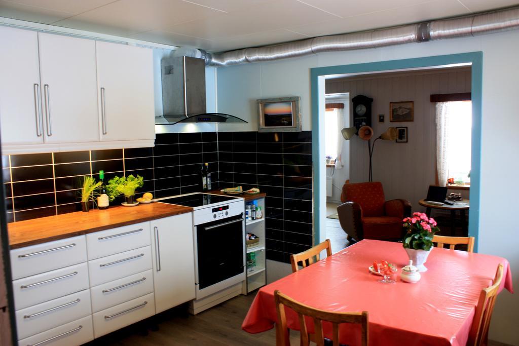 Cape East Homestay Ytre Kiberg Bagian luar foto